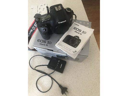 PoulaTo: Canon EOS 5D Mark III